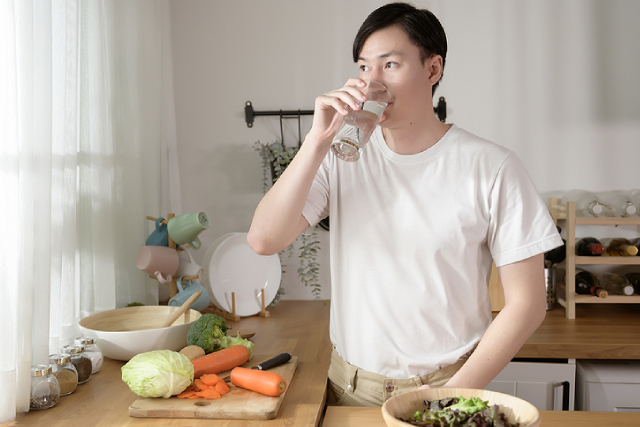 Detoxifying Your Body: Does Drinking Purified Water Work?