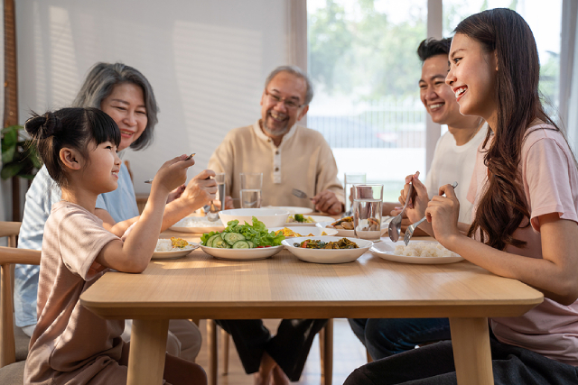 Are Water Dispensers Worth The Investment for Big Families?