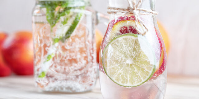 Refresh Your Body: Easy Year-End Detox Water Recipes Refresh Your Body: Easy Year-End Detox Water Recipes