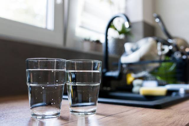 How Water Dispensers Encourage Eco-Friendly Kitchen Habits