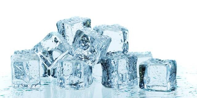 Ice from a Water Purifier vs a Fridge Ice Maker: Which Is Actually Cleaner? Ice from a Water Purifier vs a Fridge Ice Maker: Which Is Actually Cleaner?